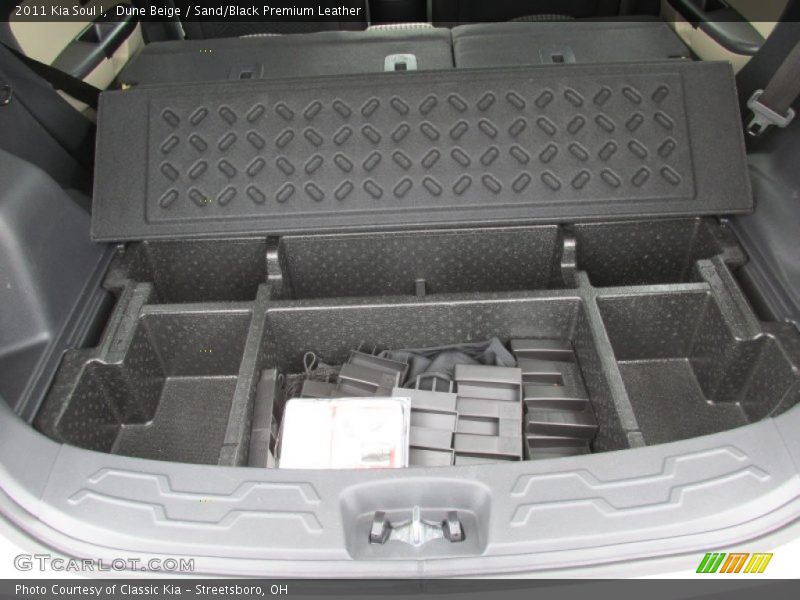 Dune Beige / Sand/Black Premium Leather 2011 Kia Soul !