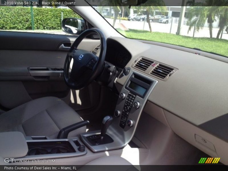 Black Stone / Quartz 2010 Volvo S40 2.4i