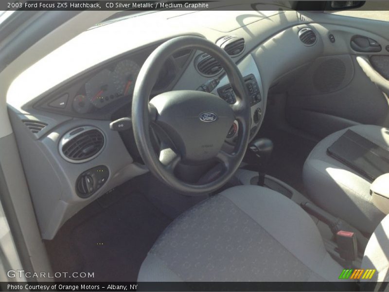CD Silver Metallic / Medium Graphite 2003 Ford Focus ZX5 Hatchback