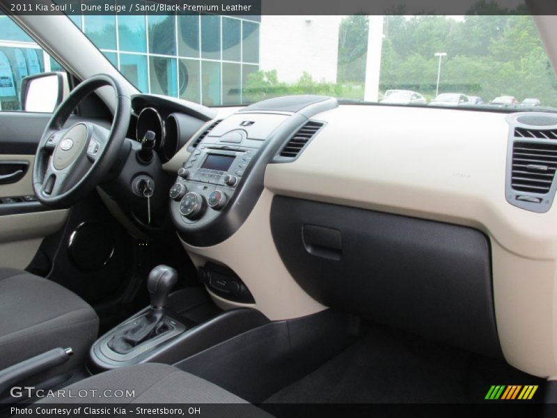 Dune Beige / Sand/Black Premium Leather 2011 Kia Soul !