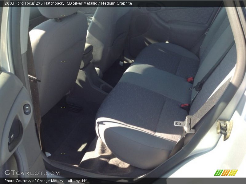 CD Silver Metallic / Medium Graphite 2003 Ford Focus ZX5 Hatchback