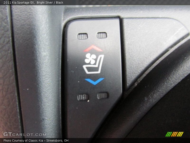 Bright Silver / Black 2011 Kia Sportage EX