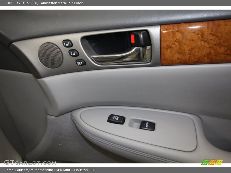 Alabaster Metallic / Black 2005 Lexus ES 330