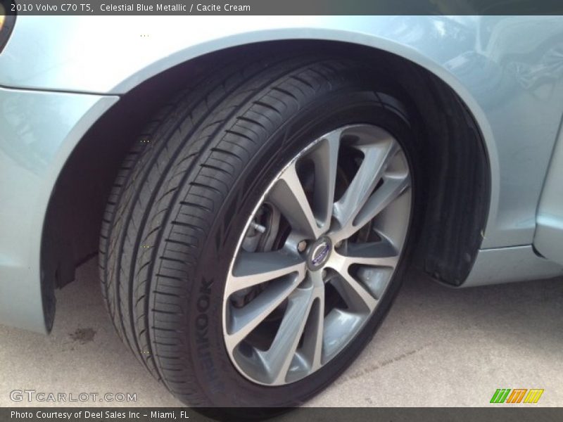 Celestial Blue Metallic / Cacite Cream 2010 Volvo C70 T5