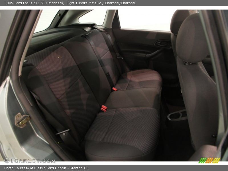Light Tundra Metallic / Charcoal/Charcoal 2005 Ford Focus ZX5 SE Hatchback