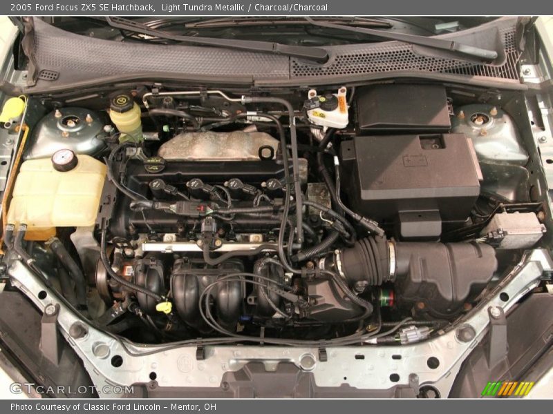 Light Tundra Metallic / Charcoal/Charcoal 2005 Ford Focus ZX5 SE Hatchback