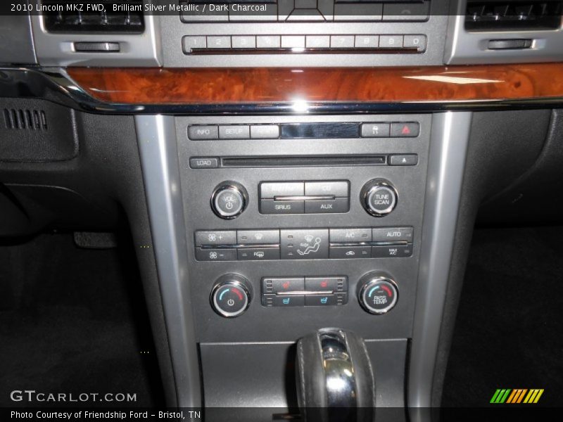 Brilliant Silver Metallic / Dark Charcoal 2010 Lincoln MKZ FWD