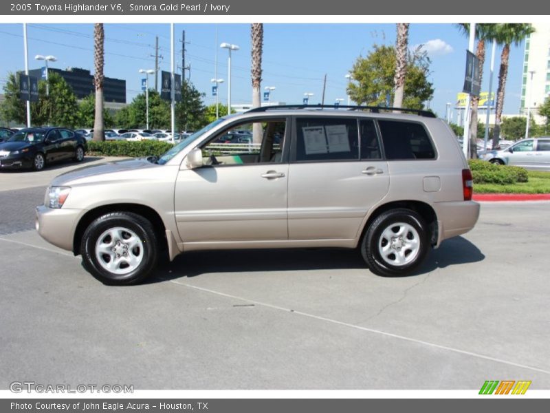 Sonora Gold Pearl / Ivory 2005 Toyota Highlander V6