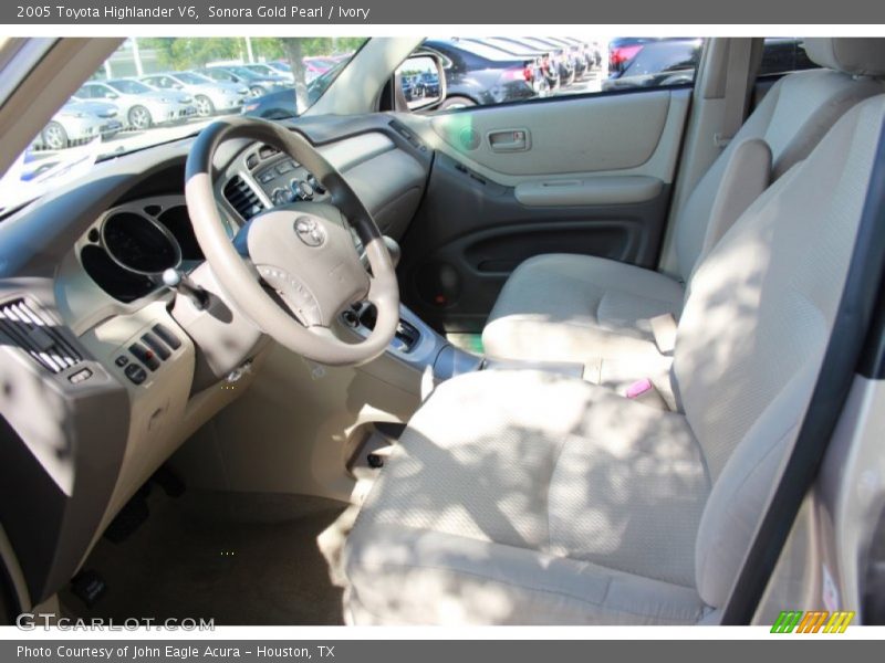 Sonora Gold Pearl / Ivory 2005 Toyota Highlander V6