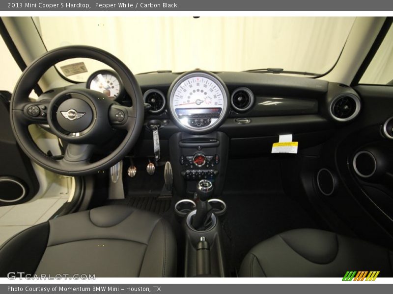 Pepper White / Carbon Black 2013 Mini Cooper S Hardtop
