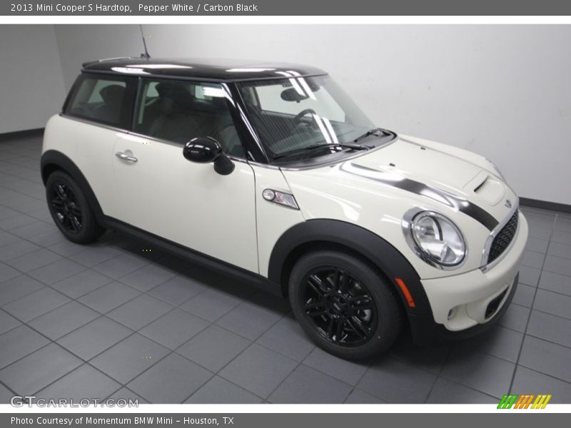 Pepper White / Carbon Black 2013 Mini Cooper S Hardtop