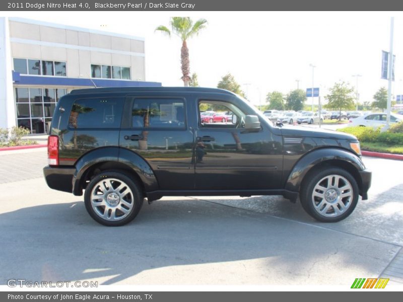 Blackberry Pearl / Dark Slate Gray 2011 Dodge Nitro Heat 4.0