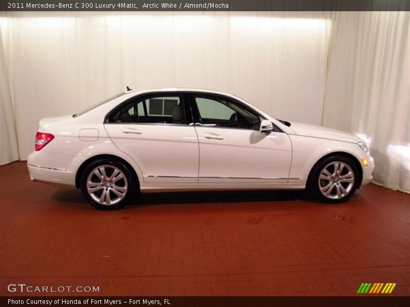 Arctic White / Almond/Mocha 2011 Mercedes-Benz C 300 Luxury 4Matic