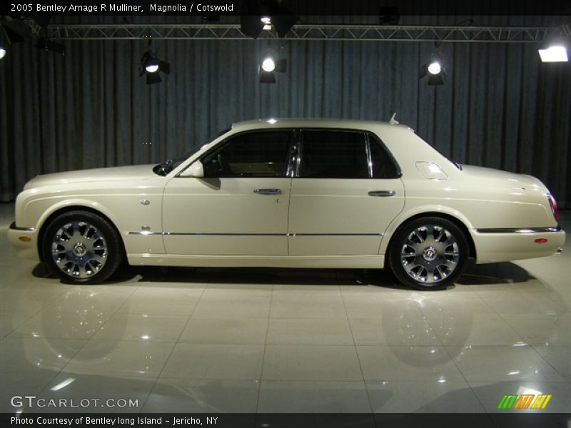 Magnolia / Cotswold 2005 Bentley Arnage R Mulliner