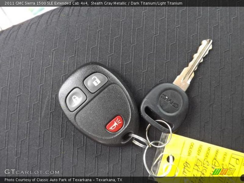 Keys of 2011 Sierra 1500 SLE Extended Cab 4x4