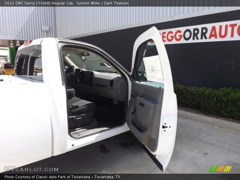 Summit White / Dark Titanium 2013 GMC Sierra 2500HD Regular Cab