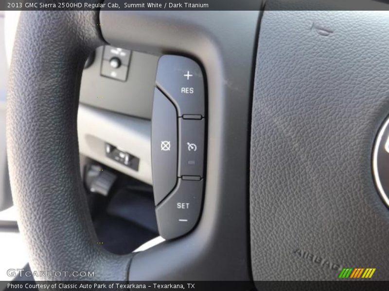 Summit White / Dark Titanium 2013 GMC Sierra 2500HD Regular Cab