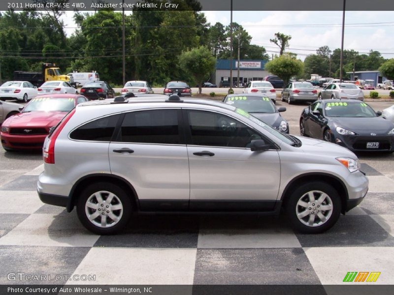 Alabaster Silver Metallic / Gray 2011 Honda CR-V SE 4WD