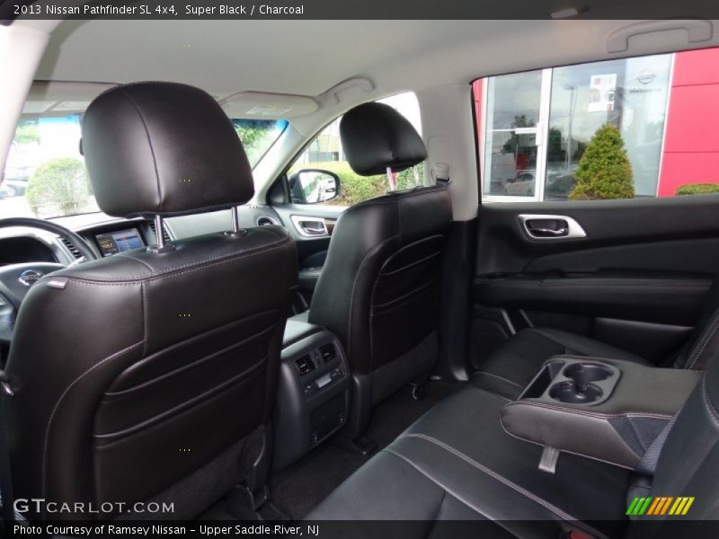 Super Black / Charcoal 2013 Nissan Pathfinder SL 4x4