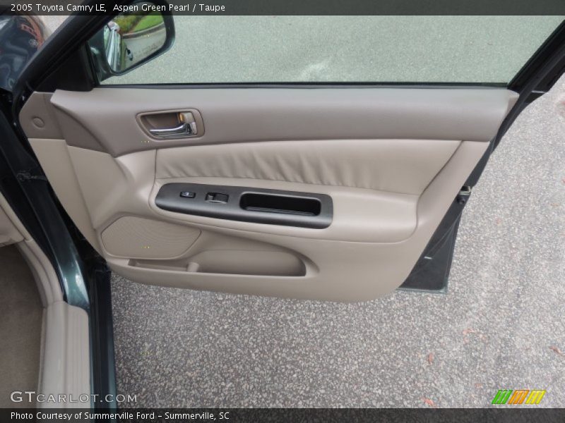 Aspen Green Pearl / Taupe 2005 Toyota Camry LE