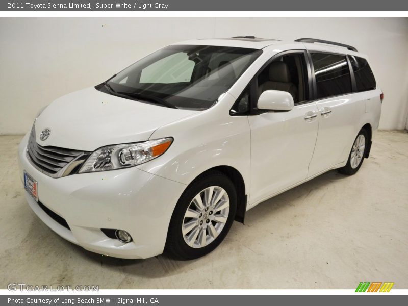 Super White / Light Gray 2011 Toyota Sienna Limited
