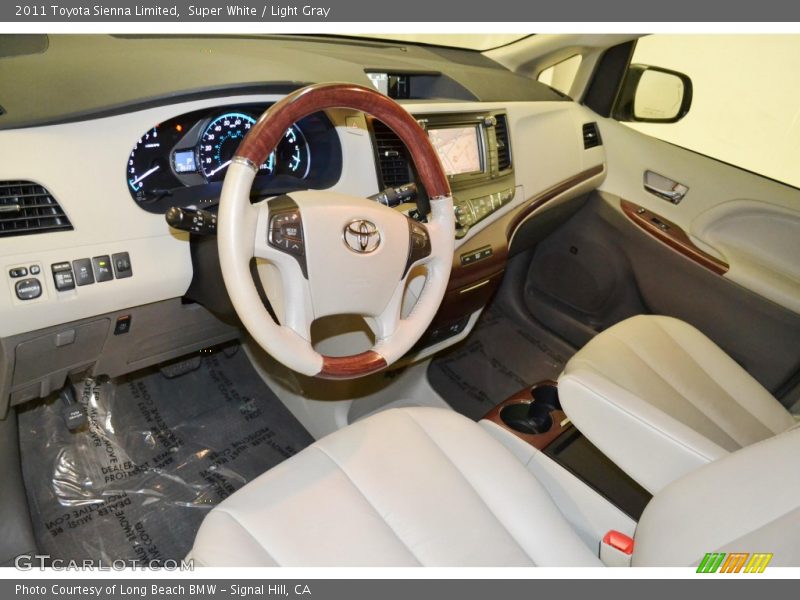 Super White / Light Gray 2011 Toyota Sienna Limited