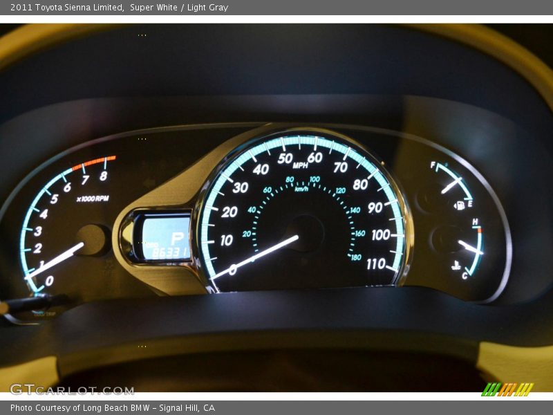 Super White / Light Gray 2011 Toyota Sienna Limited