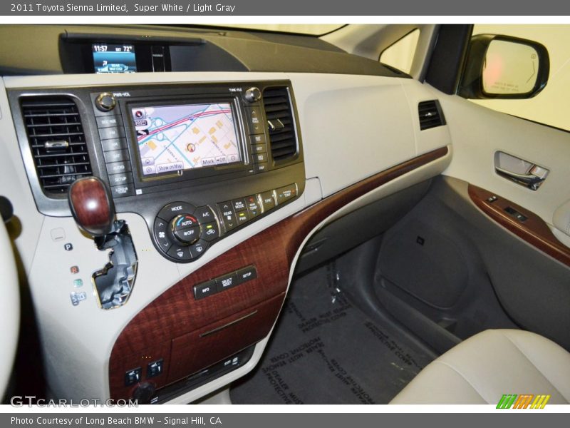 Super White / Light Gray 2011 Toyota Sienna Limited