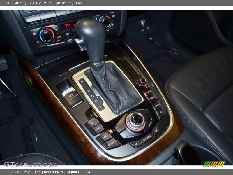 Ibis White / Black 2011 Audi Q5 2.0T quattro