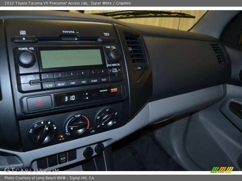 Super White / Graphite 2012 Toyota Tacoma V6 Prerunner Access cab