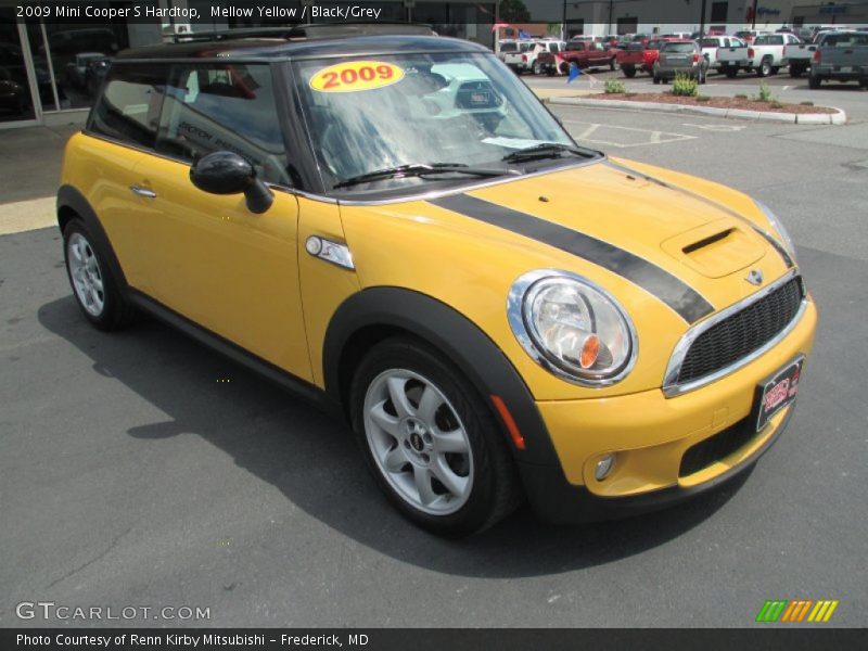 Mellow Yellow / Black/Grey 2009 Mini Cooper S Hardtop