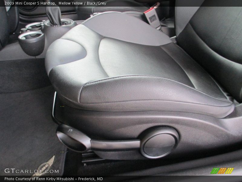 Mellow Yellow / Black/Grey 2009 Mini Cooper S Hardtop