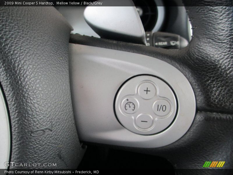 Mellow Yellow / Black/Grey 2009 Mini Cooper S Hardtop