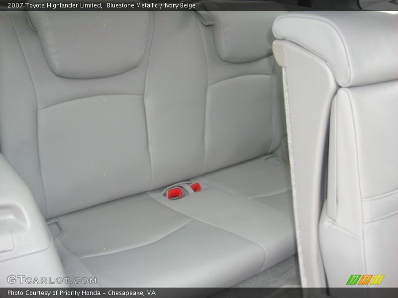 Bluestone Metallic / Ivory Beige 2007 Toyota Highlander Limited