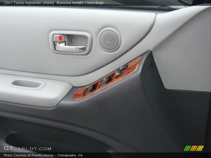 Bluestone Metallic / Ivory Beige 2007 Toyota Highlander Limited