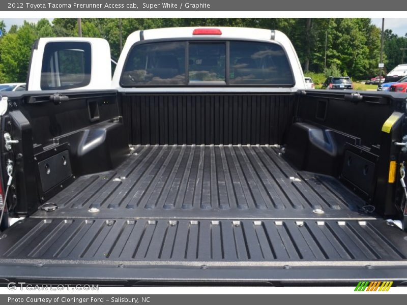 Super White / Graphite 2012 Toyota Tacoma Prerunner Access cab