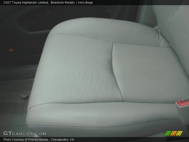 Bluestone Metallic / Ivory Beige 2007 Toyota Highlander Limited
