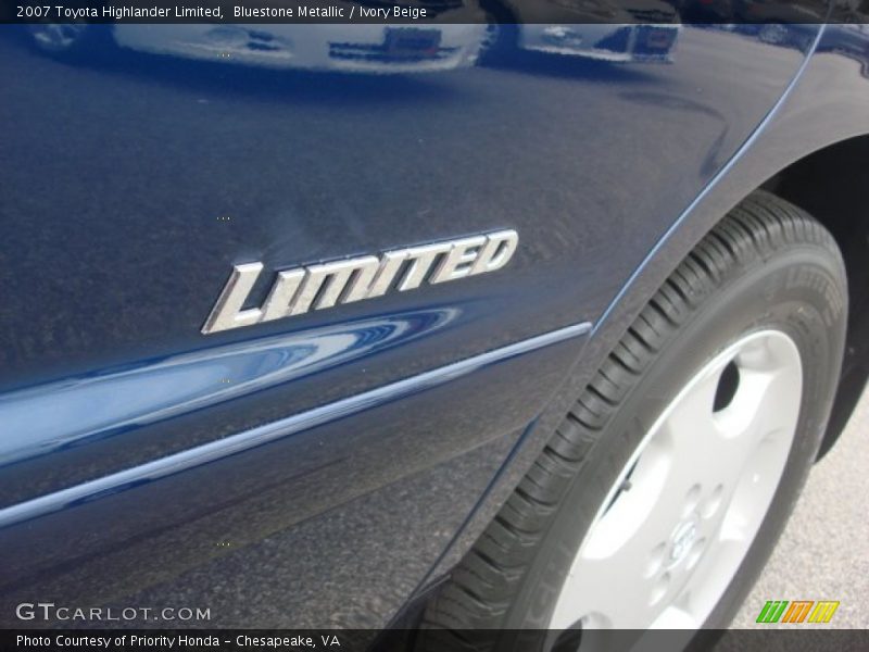 Bluestone Metallic / Ivory Beige 2007 Toyota Highlander Limited