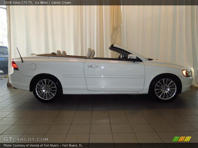 Ice White / Calcite Cream 2008 Volvo C70 T5