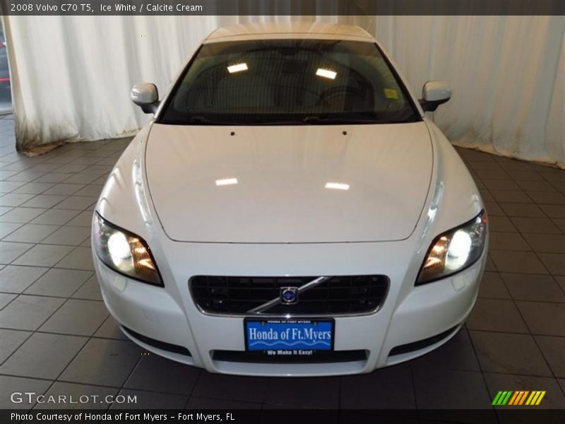 Ice White / Calcite Cream 2008 Volvo C70 T5