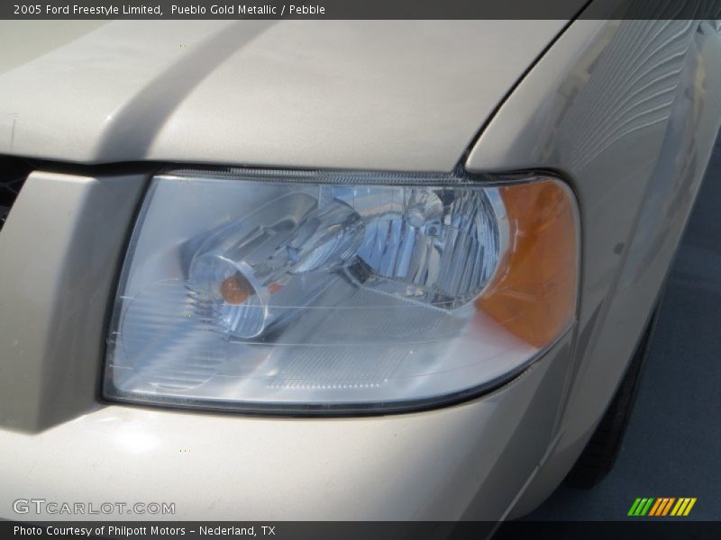 Pueblo Gold Metallic / Pebble 2005 Ford Freestyle Limited