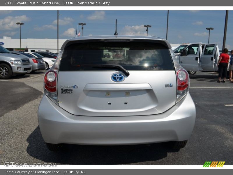 Classic Silver Metallic / Gray 2013 Toyota Prius c Hybrid One