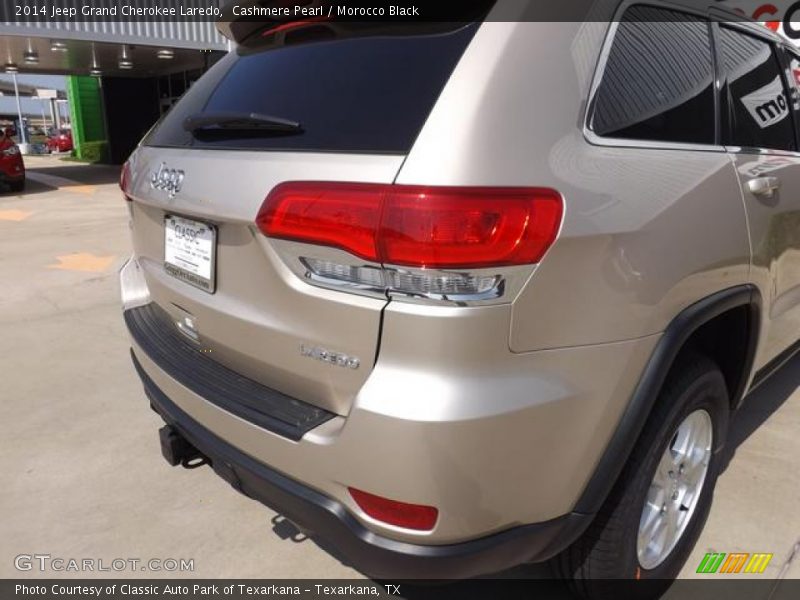 Cashmere Pearl / Morocco Black 2014 Jeep Grand Cherokee Laredo