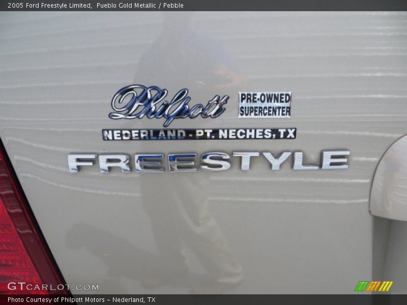 Pueblo Gold Metallic / Pebble 2005 Ford Freestyle Limited