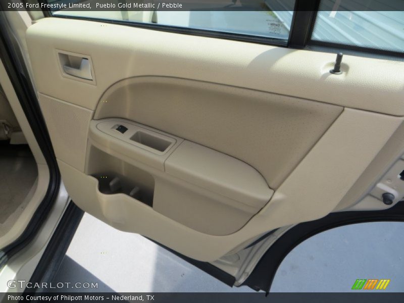 Pueblo Gold Metallic / Pebble 2005 Ford Freestyle Limited
