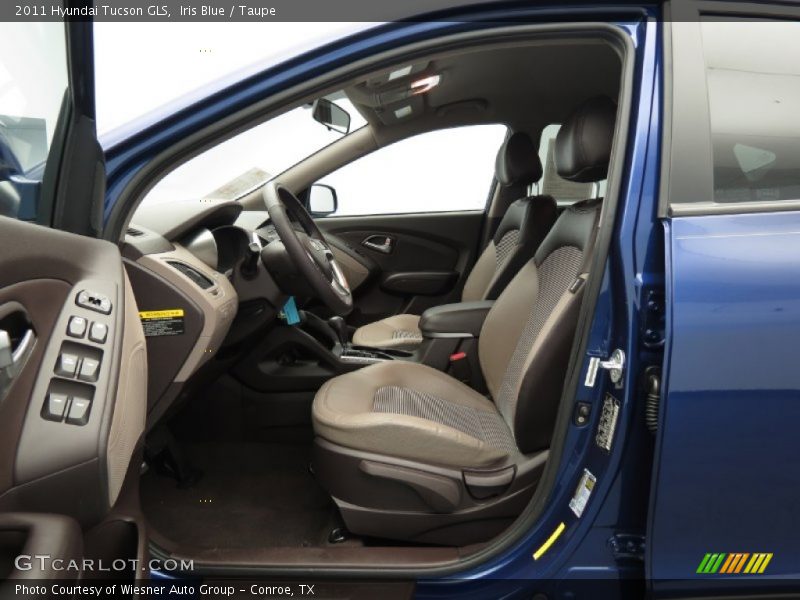 Iris Blue / Taupe 2011 Hyundai Tucson GLS