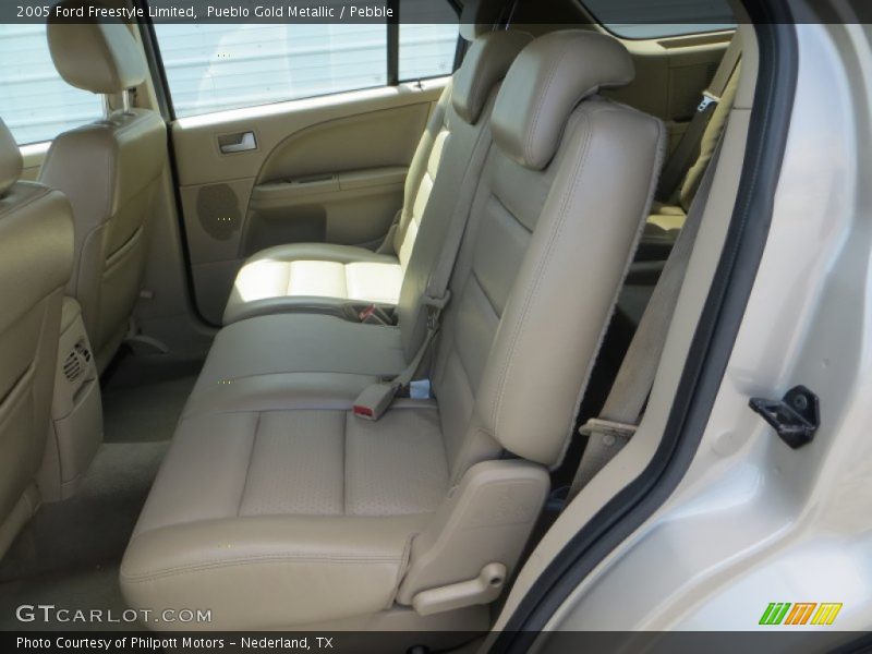 Rear Seat of 2005 Freestyle Limited