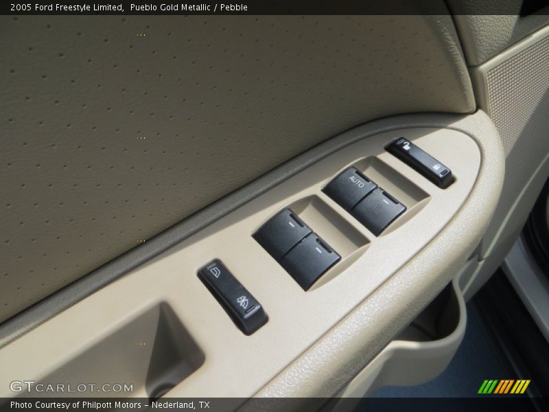 Pueblo Gold Metallic / Pebble 2005 Ford Freestyle Limited