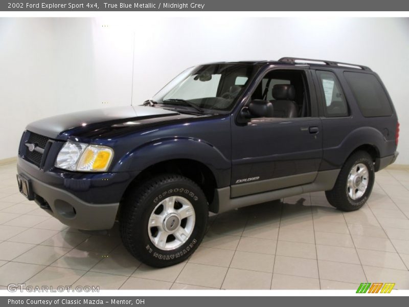 Front 3/4 View of 2002 Explorer Sport 4x4