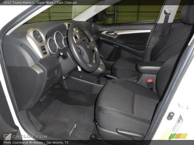 Super White / Dark Charcoal 2012 Toyota Matrix L